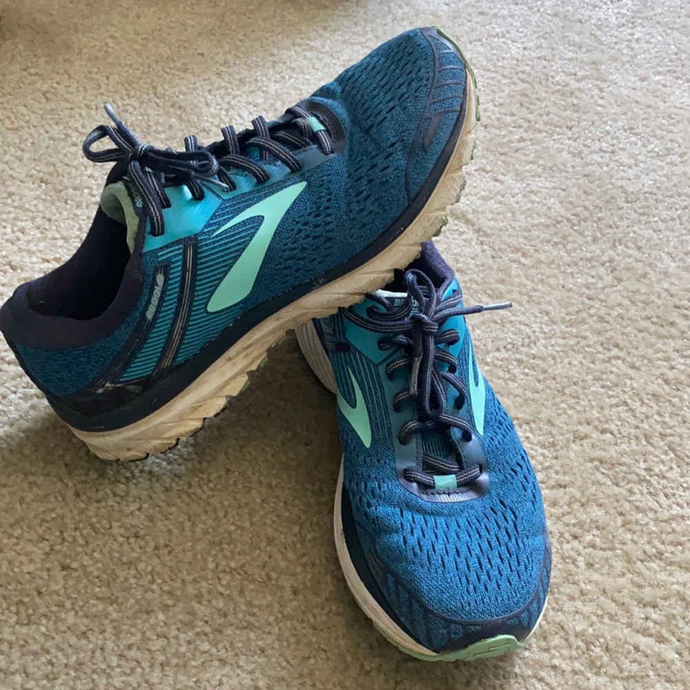 Brooks Adrenaline GTS 18